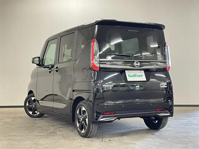 日産 ルークス HWS X プロパイロットED 長崎県 2022(令4)年 2.9万km ブラック 社外7インチナビ　（CN-RE07WD）/　フルセグTV　CD/DVD/SD/Bluetooth/プロパイロット/プッシュスタート/バックカメラ/アラウンドビューモニター/ETC/アイドリングストップ/両側パワースライドドア/ハンズフリースライドドア/ステアリングスイッチ/クルーズコントロール/スマートキー/電動格納ミラー/純正14インチAW