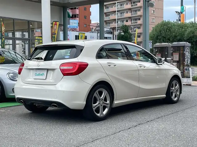 車両画像11