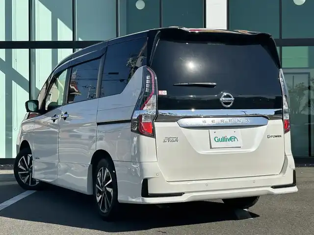 日産 セレナ