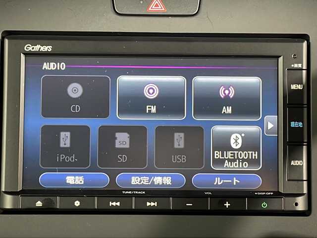 ホンダ フリード ハイブリット G 沖縄県 2023(令5)年 0.2万km シルバーミストグリーンM 県外仕入/禁煙車　/6人乗り/純正SDナビ/CD/SD/BT/バックカメラ/ホンダセンシング/衝突軽減ブレーキ/レーンキープアシスト/アダプティブクルーズコントロール/横滑り防止装置/両側パワースライドドア/ハーフレザーシート/前席シートヒーター/LEDヘッドライト/オートライト/純正15インチAW/純正フロアマット/プッシュスタート/スマートキー