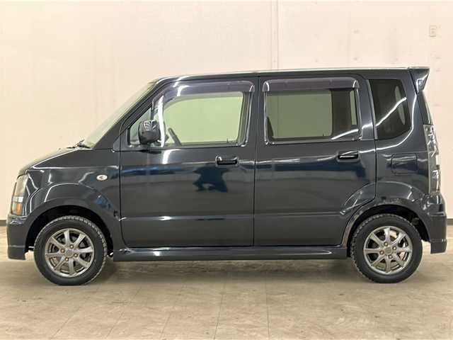 スズキ ワゴンＲ RR－DI 道央・札幌 2006(平18)年 11.1万km ブルーイッシュブラックパール3 /社外ナビ//純正フロアマット//DVD再生機能あり//CD再生機能あり//CATシフト//オートエアコン//純正アルミホイール