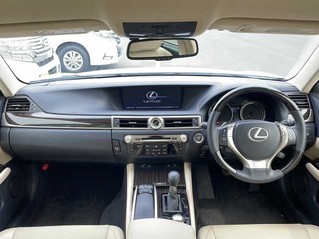 レクサス ＧＳ 350 Iパッケージ 青森県 2015(平27)年 3.4万km ホワイトパールクリスタルシャイン 4WD/寒冷地仕様/純正SDナビ・フルセグTV/CD・DVD・Bluetooth・SD・USB/プレミアムサウンド/バックカメラ/ベージュ本革シート/前席エアシート・シートヒーター/前席パワーシート/OPパワートランクリッド/OP前後クリアランスソナー/クルーズコントロール/電動リアサンシェード/リアドアサンシェード/純正エンジンスターター/ワイパーデアイサー/ビルトインETC/HIDライト/LEDフォグランプ/リアフォグランプ/純正17インチアルミ/スマートキー/カードキー