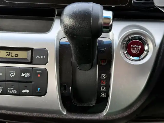 ホンダ Ｎ ＷＧＮ G ターボパッケージ 道南・函館 2014(平26)年 7.5万km スマートブラック 純正ディスプレイオーディオ/衝突軽減ブレーキ/バックカメラ/夏冬タイヤ/フォグランプ/ＨＩＤヘッドライト/ハーフレザーシート/パドルシフト/アイドリングストップ/カーテンエアバック