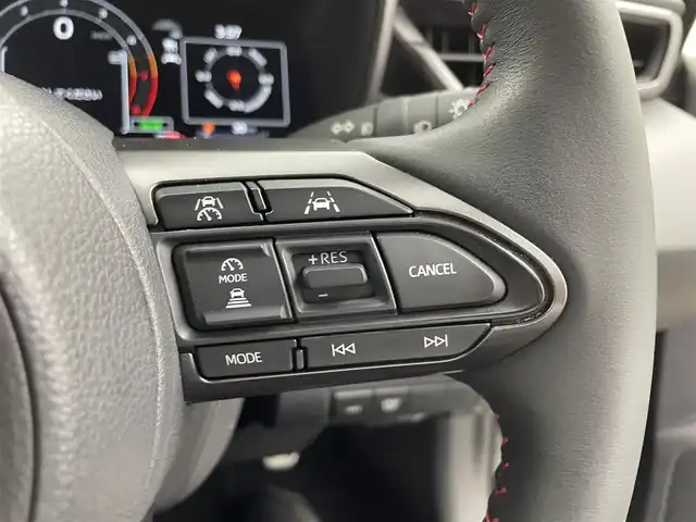 トヨタ ＧＲカローラ RZ 愛知県 2023(令5)年 1.8万km プレシャスブラックパール 6速MT/4WD/GR専用装備/　　・専用セミバケットフロントシート/　　・専用レッドシートベルト/　　・3本出しマフラー/　　・GRキャリパー/　　・純正メタルスターチタンブラック塗装18インチアルミホイール/　　・フロアマット/純正8インチコネクテッドナビ対応ディスプレイオーディオPlus/JBLプレミアムサウンド/フルセグTV/HUD/ビルトインETC/トヨタセーフティセンス　/　　・プリクラッシュセーフティ/　　・レーンディバーチャーアラート/　　・レーダークルーズコントロール/　　・ロードサインアシスト/　　・オートマチックハイビーム/ブラインドスポットモニター/スマートキー