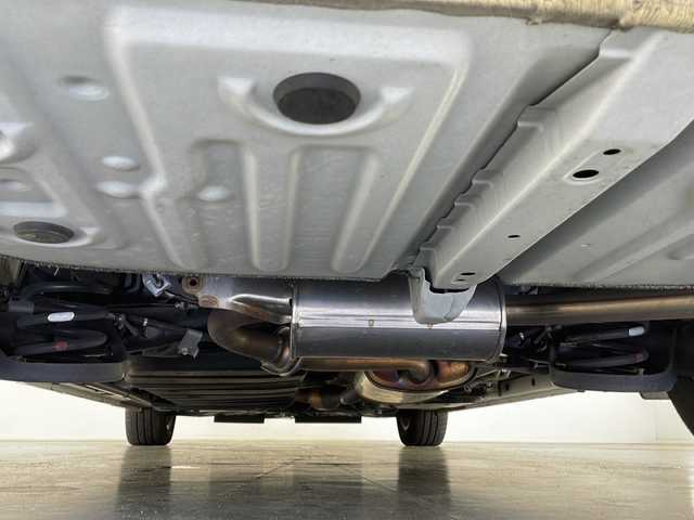 トヨタ エスクァイア Gi 長野県 2020(令2)年 4.1万km ホワイトパールクリスタルシャイン ALPINEナビ&フルセグTV&CD&DVD&USB&BT/ALPINEフリップダウンモニター/クルーズコントロール/レーンディパーチャーアラート/車線逸脱警報/プリクラッシュセーフティ/クリアランスソナー/パーキングサポートブレーキ/オートマチックハイビーム/先行車発進告知/社外前方ドライブレコーダー/両側パワースライドドア/合皮シート/前席シートヒーター/ステアリングスイッチ/ウォークスルー/2列目サンシェード/バックカメラ/ビルトインETC/LEDヘッドライト/オートライト/フロントフォグランプ/電動格納ミラー/ウィンカーミラー/純正15インチAW装着/社外フロアマット/ドアバイザー/プッシュスタート/スマートキー