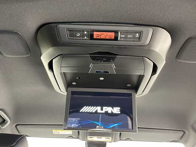 トヨタ エスクァイア Gi 長野県 2020(令2)年 4.1万km ホワイトパールクリスタルシャイン ALPINEナビ&フルセグTV&CD&DVD&USB&BT/ALPINEフリップダウンモニター/クルーズコントロール/レーンディパーチャーアラート/車線逸脱警報/プリクラッシュセーフティ/クリアランスソナー/パーキングサポートブレーキ/オートマチックハイビーム/先行車発進告知/社外前方ドライブレコーダー/両側パワースライドドア/合皮シート/前席シートヒーター/ステアリングスイッチ/ウォークスルー/2列目サンシェード/バックカメラ/ビルトインETC/LEDヘッドライト/オートライト/フロントフォグランプ/電動格納ミラー/ウィンカーミラー/純正15インチAW装着/社外フロアマット/ドアバイザー/プッシュスタート/スマートキー