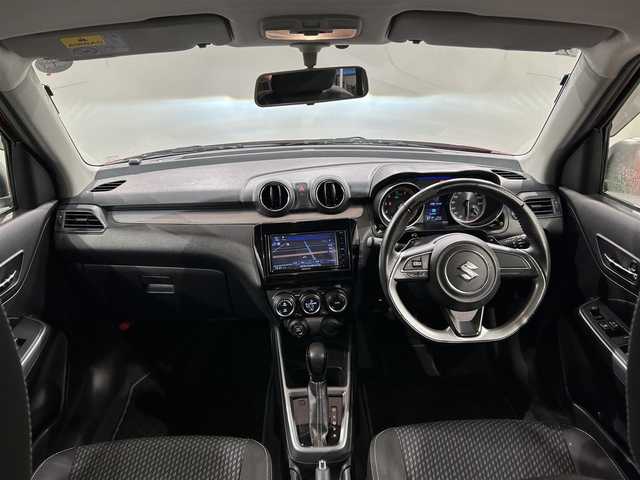 スズキ スイフト HYBRID RS 愛知県 2017(平29)年 5.4万km バーニングレッドPM 純正ＳＤナビ　/（Bluetooth/地デジ/SD/CD・DVD再生/iPod/FM/AM)/シートヒーター　/ＬＥＤヘッドライト　/バックカメラ　/パドルシフト　/プッシュスタート　/　　-スマートキー/横滑り防止　/ＥＴＣ　/アイドリングストップ　/純正フロアマット　/純正16インチAW/フォグランプ/ステアリンスイッチ