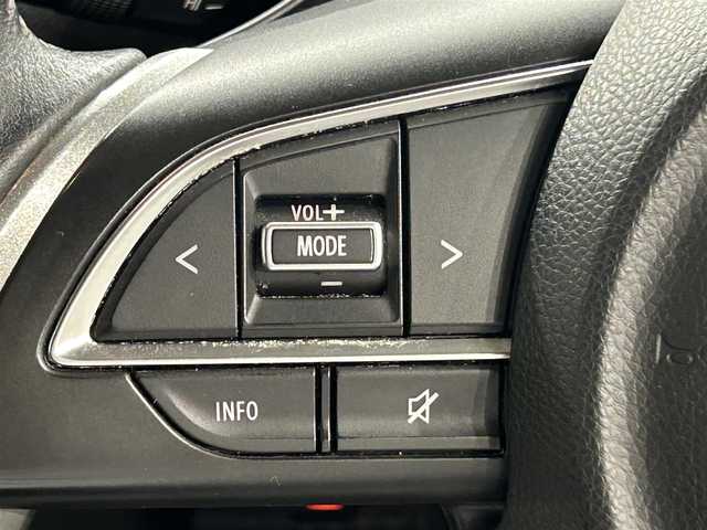 スズキ スイフト HYBRID RS 愛知県 2017(平29)年 5.4万km バーニングレッドPM 純正ＳＤナビ　/（Bluetooth/地デジ/SD/CD・DVD再生/iPod/FM/AM)/シートヒーター　/ＬＥＤヘッドライト　/バックカメラ　/パドルシフト　/プッシュスタート　/　　-スマートキー/横滑り防止　/ＥＴＣ　/アイドリングストップ　/純正フロアマット　/純正16インチAW/フォグランプ/ステアリンスイッチ