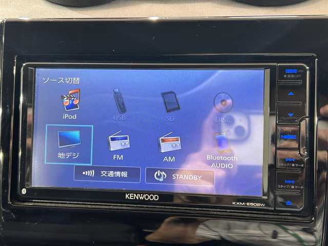 スズキ スイフト HYBRID RS 愛知県 2017(平29)年 5.4万km バーニングレッドPM 純正ＳＤナビ　/（Bluetooth/地デジ/SD/CD・DVD再生/iPod/FM/AM)/シートヒーター　/ＬＥＤヘッドライト　/バックカメラ　/パドルシフト　/プッシュスタート　/　　-スマートキー/横滑り防止　/ＥＴＣ　/アイドリングストップ　/純正フロアマット　/純正16インチAW/フォグランプ/ステアリンスイッチ