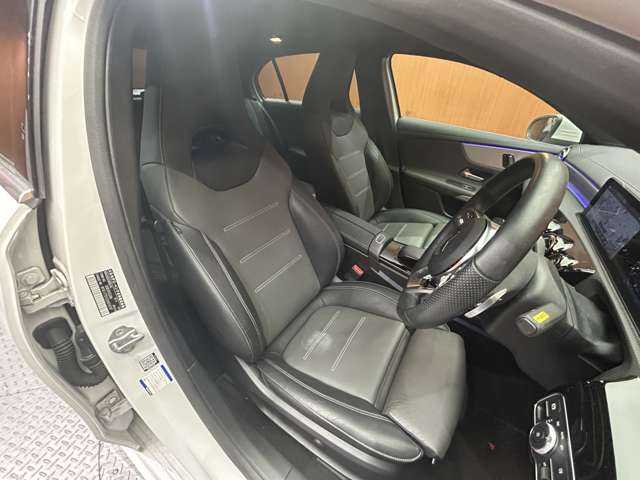 メルセデス・ベンツ Ａ２００ｄ AMGライン 千葉県 2020(令2)年 4.1万km デジタルホワイト レザーエクスクルーシブＰＫＧ　/アドバンスドＰＫＧ　/パノラマＳＲ　/ＡＣＣ　/ＨＵＤ　/灰黒革シート　/ナビ　/ＴＶ　/Ｂｌｕｅｔｏｏｔｈ接続　/３６０°　/シートヒーター　/衝突軽減Ｂ　/ＢＳＭ　/ＬＫＡ　/１オーナー