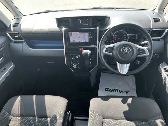 トヨタ ルーミー カスタムG S 新潟県 2017(平29)年 4.7万km ブラックマイカメタリック 4WD/衝突被害軽減システム/純正SDナビ/　　【CD DVD BT フルセグ MSV】/バックカメラ/両側パワースライドドア/クルーズコントロール/LEDオートヘッドライト/14インチアルミホイール/パーキングアシスト/アイドリングストップ/ステアリングスイッチ/電動格納ウィンカーミラー/フォグランプ/スマートキー×2/ETC