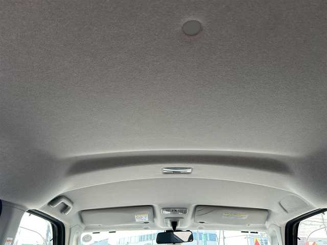 トヨタ ルーミー カスタムG S 新潟県 2017(平29)年 4.7万km ブラックマイカメタリック 4WD/衝突被害軽減システム/純正SDナビ/　　【CD DVD BT フルセグ MSV】/バックカメラ/両側パワースライドドア/クルーズコントロール/LEDオートヘッドライト/14インチアルミホイール/パーキングアシスト/アイドリングストップ/ステアリングスイッチ/電動格納ウィンカーミラー/フォグランプ/スマートキー×2/ETC