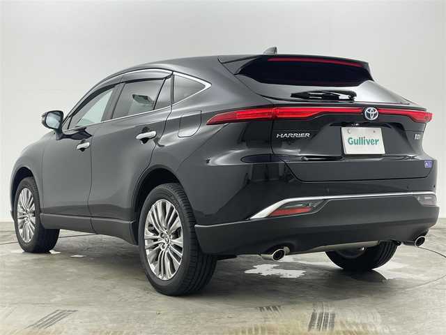 トヨタ ハリアー ハイブリッド Z 岡山県 2024(令6)年 0.9万km プレシャスブラックパール 純正12.3インチナビ/（BT/フルセグTV/Carplay)/アラウンドビューカメラ/JBLプレミアムサウンドシステム/デジタルインナーミラー/D席パワーシート/パワーバックドア/セーフティセンス/衝突回避支援パッケージ/ブラインドスポットミニター/パーキングサポートブレーキ/LEDヘッドライト/LEDフォグランプ/純正フロアマット/純正19インチアルミホイール