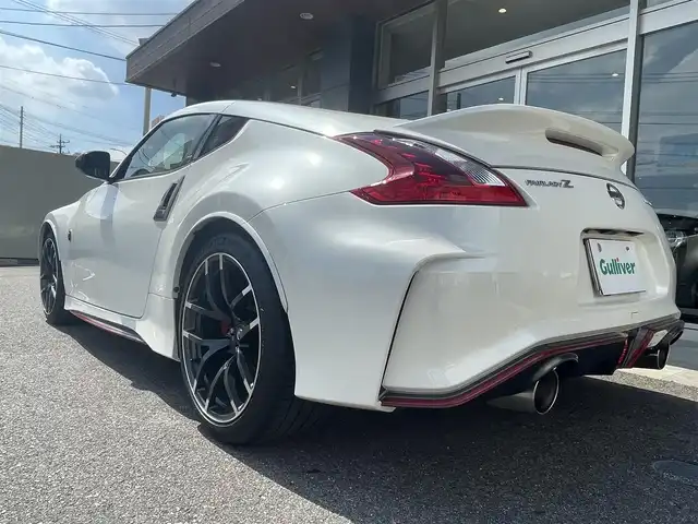 日産 フェアレディ Ｚ ニスモ 愛知県 2019(令1)年 6.5万km ブリリアントホワイトパール AIS検査実施済　評価点4.5点　/ワンオーナー　/メーカーＨＤＤナビ　/バックカメラ　/ハーフレザー　/パドルシフト　/ＨＩＤヘッド　/ＢＯＳＥプレミアムサウンド　/オートライト　/インテリジェントキー　/ドライブレコーダー　/スペアキー　/保証書　/説明書