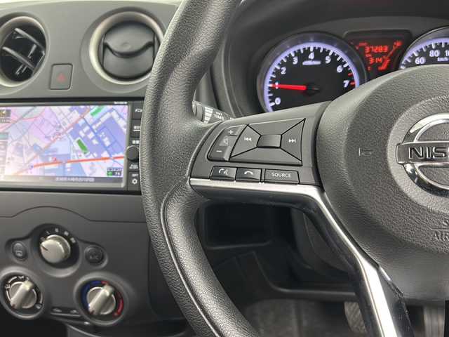 日産 ノート X 宮城県 2019(平31)年 3.8万km インペリアルアンバーP 禁煙車/エマージェンシーブレーキ/車線逸脱支援システム/デジタルインナーミラー/純正7インチナビ/・BT.CD.SD.AUX/・フルセグTV/プッシュスタート/スマートキー/横滑り防止/アイドリングストップ/LEDヘッドライト/社外フロアマット/ドアバイザー/オートエアコン/電格ミラー