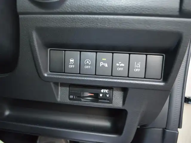 スズキ クロスビー HYBRID MZ 栃木県 2018(平30)年 5.3万km キャラバンアイボリーパールメタリック/ホワイト 2トーンルーフ ワンオーナー/全方位モニター/スズキセーフティサポート/　・デュアルセンサーブレーキサポート/　・前後誤発進抑制機能/　・車線逸脱警報/　・ふらつき警報/　・先行車発進お知らせ/　・リヤパーキングセンサー/　・後退時ブレーキサポート/純正SDナビ/[フルセグ/AM/FM/CD/DVD/BT/SD/USB]/ETC/前席シートヒーター/クルーズコントロール/LEDヘッドライト/フォグランプ/オートライト/パドルシフト/ステアスイッチ/新車保証書