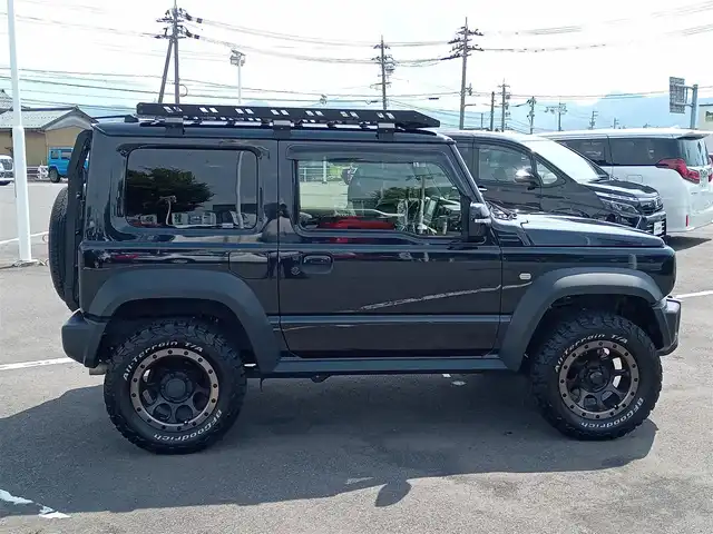 スズキ ジムニー シエラ JC 福井県 2023(令5)年 1.8万km ブルーイッシュブラックパール3 社外ナビ/４WD/衝突被害軽減システム/LEDヘッドライト/クルーズコントロール/スマートキー/ETC/プッシュスタート/ドライブレコーダー/レーンキープアシスト/前席シートヒーター/フルセグテレビ/アイドリングストップ/パワーウィンドウ/社外フロアマット