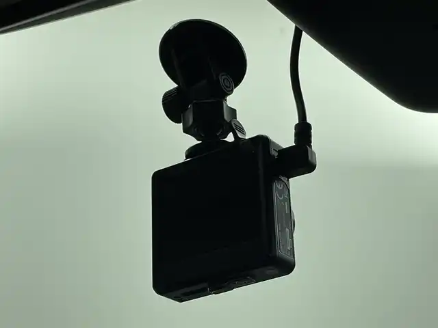 トヨタ パッソ X Lパッケージ S 群馬県 2018(平30)年 4.2万km ダークエメラルドマイカ フルセグ純正７インチナビ/バックカメラ /ドライブレコーダー/ETC/コーナーセンサー/オートハイビーム/ステアリングリモコン/セーフティセンス/オートライト/オートマチックハイビーム/アイドリングストップ/スマートキー/横滑り防止装置/衝突被害軽減システム/盗難防止装置/ABS/SRSエアバック （運転席/助手席）/ベンチシート/ヘッドライトレベライザー/社外１４アルミホイール/禁煙車