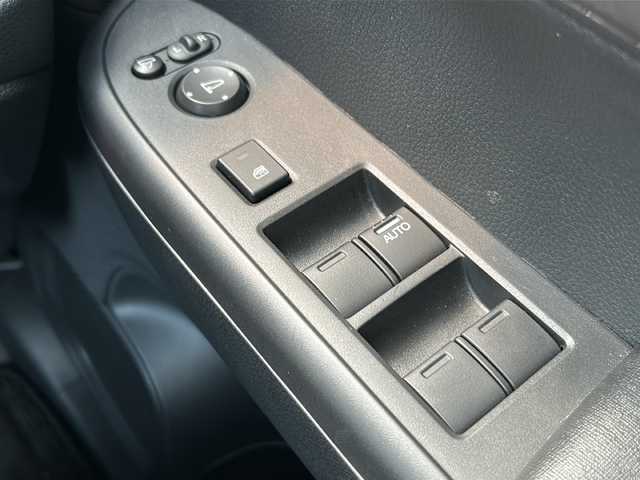 ホンダ Ｎ ＷＧＮ L スタイル+ビター 三重県 2024(令6)年 0.7万km プレミアムサンライトホワイトパール 純正8型ナビ /バックカメラ /ビルトインETC /前席シートヒーター /スペアキー /コーナーセンサー /レーダークルーズコントロール /レーンキープアシスト/衝突軽減ブレーキ/USB給電 /電子パーキング /ブレーキホールド /純正フロアマット /LEDヘッドライト/オートライト/シートリフター/電動格納ミラー/禁煙車