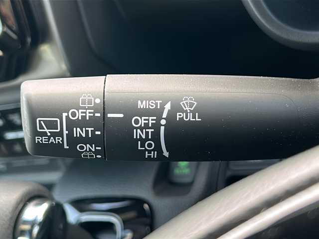 ホンダ Ｎ ＷＧＮ L スタイル+ビター 三重県 2024(令6)年 0.7万km プレミアムサンライトホワイトパール 純正8型ナビ /バックカメラ /ビルトインETC /前席シートヒーター /スペアキー /コーナーセンサー /レーダークルーズコントロール /レーンキープアシスト/衝突軽減ブレーキ/USB給電 /電子パーキング /ブレーキホールド /純正フロアマット /LEDヘッドライト/オートライト/シートリフター/電動格納ミラー/禁煙車