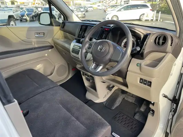 ホンダ Ｎ ＷＧＮ G Lパッケージ 富山県 2017(平29)年 8.3万km プレミアムホワイトパールⅡ ４ＷＤ／/ワンオーナ－／/社外７インチナビ／/フルセグＴＶ／/ＤＶＤ再生／/バックカメラ／/ビルトインＥＴＣ／/運転席助手席シートヒーター／/シティブレーキアシスト／/ホイール付き冬タイヤ４本積み込み／/スマートキー