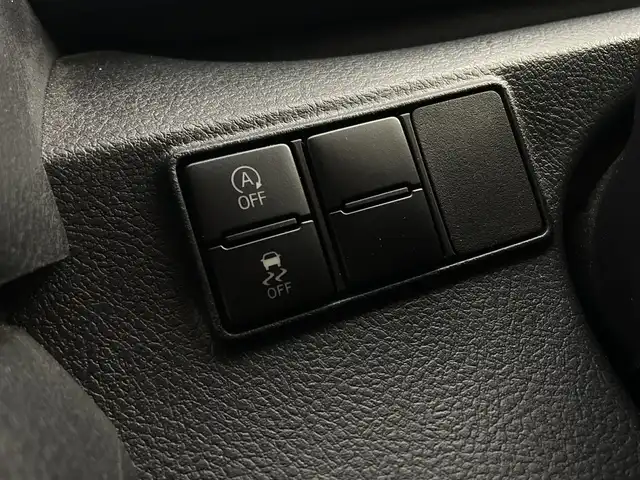 トヨタ シエンタ G クエロ 新潟県 2018(平30)年 4.3万km ホワイトパールクリスタルシャイン プッシュスタート/ＴＳＳ/純正ナビ　/バックモニター　/ＥＴＣ　/フルセグＴＶ　/Ｂｌｕｅｔｏｏｔｈ接続　/両側パワースライドドア　/ＬＥＤライト　/ハーフレザーシート　/ステアリングスイッチ　/レーンキープアシスト　/電動格納ミラー/ビルトインETC