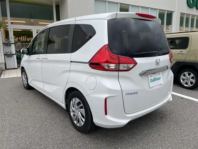 ホンダ フリード G ホンダセンシング 石川県 2020(令2)年 5.9万km プラチナホワイトパール 純正メモリーナビ/フルセグTV/バックカメラ/LEDヘッドライト/ETC/ドライブレコーダー/両側パワースライドドア/スマートキー/プッシュスタート/電動ミラー/レーダークルーズ/クリアランスソナー/ホンダセンシング/保証書