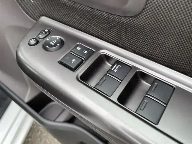 ホンダ フリード G ホンダセンシング 石川県 2020(令2)年 5.9万km プラチナホワイトパール 純正メモリーナビ/フルセグTV/バックカメラ/LEDヘッドライト/ETC/ドライブレコーダー/両側パワースライドドア/スマートキー/プッシュスタート/電動ミラー/レーダークルーズ/クリアランスソナー/ホンダセンシング/保証書