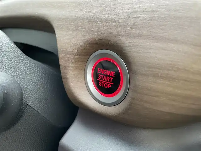 ホンダ フリード G ホンダセンシング 石川県 2020(令2)年 5.9万km プラチナホワイトパール 純正メモリーナビ/フルセグTV/バックカメラ/LEDヘッドライト/ETC/ドライブレコーダー/両側パワースライドドア/スマートキー/プッシュスタート/電動ミラー/レーダークルーズ/クリアランスソナー/ホンダセンシング/保証書