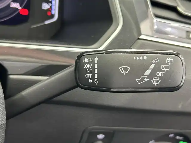 フォルクスワーゲン ティグアン TDI 4モーション ハイライン 鹿児島県 2019(令1)年 3.2万km アトランティックブルーメタリック 禁煙車/純正ナビ/　・Bluetooth/　・CD/DVD/　・AppleCarplay/　・AndroidAuto/　・SDカード/　・フルセグTV/全周囲カメラ/ブラインドスポットモニター/ヘッドアップディスプレイ/電動パーキングブレーキ/オートブレーキホールド/3ゾーンフルオートエアーコンディショナー/(運転席/助手席/後席独立調整、自動内気循環機能付)/運転席メモリーシート/全席シートヒーター/ビルトインETC2.0/電動リアゲート/電動格納ミラー/純正アルミホイール/LEDヘッドライト/フォグランプ/ワンオーナー