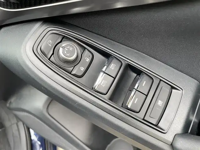 スバル インプレッサ スポーツ 2．0i－Lアイサイト 石川県 2019(平31)年 7.9万km ダークブルーパール ワンオーナー/純正メモリーナビ/フルセグTV/バックカメラ/LEDヘッドライト/ETC/レーダークルーズ/アイサイト/社外アルミホイール/純正AW&夏タイヤ積み込み/スマートキー/ドライブレコーダー/パドルシフト/フォグランプ/保証書