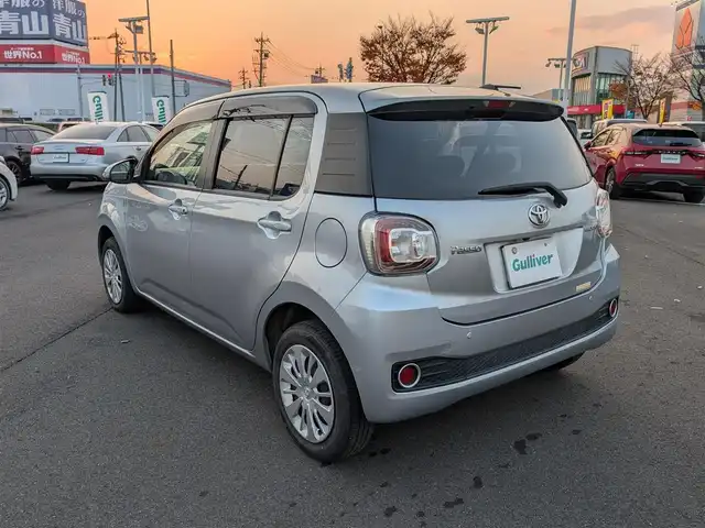 トヨタ パッソ モーダ　S 福井県 2018(平30)年 10.8万km シルバー 純正SDナビ（NSCD-W66）/・（ワンセグTV/CD/Bluetooth）/バックカメラ/スマートアシスト/アイドリングストップ/横滑り防止装置/エンジンスタートボタン/ETC/オートLEDライト/純正ホイールキャップ/純正フロアマット/スマートキー/保証書・取扱説明書