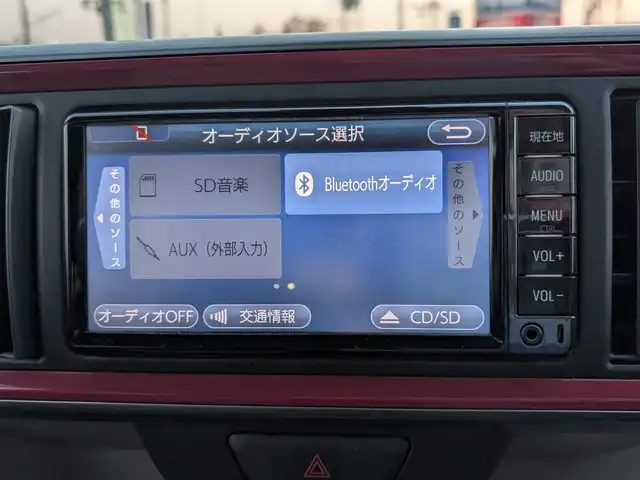 トヨタ パッソ モーダ　S 福井県 2018(平30)年 10.8万km シルバー 純正SDナビ（NSCD-W66）/・（ワンセグTV/CD/Bluetooth）/バックカメラ/スマートアシスト/アイドリングストップ/横滑り防止装置/エンジンスタートボタン/ETC/オートLEDライト/純正ホイールキャップ/純正フロアマット/スマートキー/保証書・取扱説明書