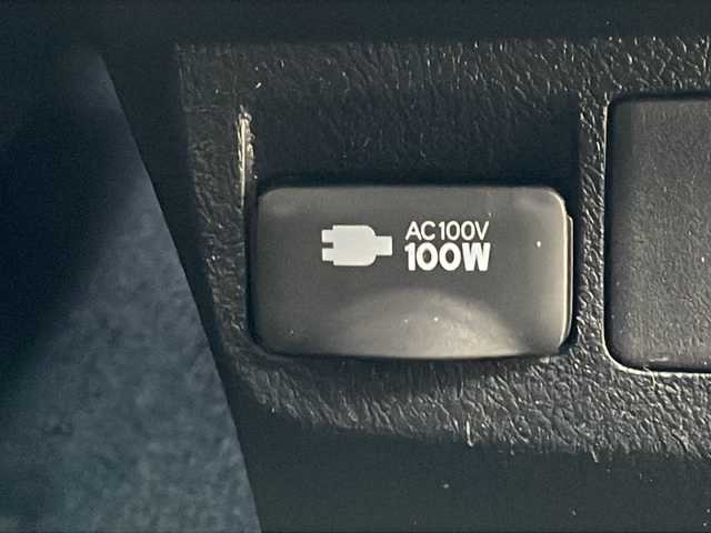 トヨタ アルファード S タイプゴールド 道北・旭川 2021(令3)年 3.4万km ラグジュアリーホワイトパールクリスタルシャインガラスフレーク /4WD//禁煙車//純正ディスプレイオーディオナビ機能付き//CD/DVD/BT/USB/フルセグ//純正フリップダウンモニター//両側パワースライドドア//パワーバックドア//ハーフレザーシート//バックカメラ//トヨタセーフティセンス//PCS/ACC/LTA/PKSB/RSA//クリアランスソナー//アイドリングストップ//オートハイビーム//オートライト//3眼LEDヘッドライト//フォグライト//オートリトラミラー//ビルトインETC2.0//前後ドライブレコーダー//純正フロアマット//ドアバイザー//プッシュスタート//保証書//取説