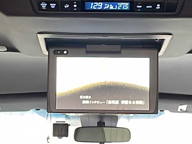 トヨタ アルファード S タイプゴールド 道北・旭川 2021(令3)年 3.4万km ラグジュアリーホワイトパールクリスタルシャインガラスフレーク /4WD//禁煙車//純正ディスプレイオーディオナビ機能付き//CD/DVD/BT/USB/フルセグ//純正フリップダウンモニター//両側パワースライドドア//パワーバックドア//ハーフレザーシート//バックカメラ//トヨタセーフティセンス//PCS/ACC/LTA/PKSB/RSA//クリアランスソナー//アイドリングストップ//オートハイビーム//オートライト//3眼LEDヘッドライト//フォグライト//オートリトラミラー//ビルトインETC2.0//前後ドライブレコーダー//純正フロアマット//ドアバイザー//プッシュスタート//保証書//取説