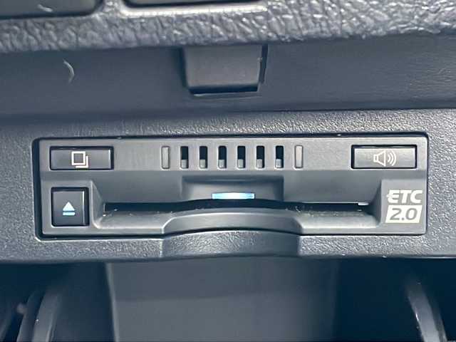 トヨタ アルファード S タイプゴールド 道北・旭川 2021(令3)年 3.4万km ラグジュアリーホワイトパールクリスタルシャインガラスフレーク /4WD//禁煙車//純正ディスプレイオーディオナビ機能付き//CD/DVD/BT/USB/フルセグ//純正フリップダウンモニター//両側パワースライドドア//パワーバックドア//ハーフレザーシート//バックカメラ//トヨタセーフティセンス//PCS/ACC/LTA/PKSB/RSA//クリアランスソナー//アイドリングストップ//オートハイビーム//オートライト//3眼LEDヘッドライト//フォグライト//オートリトラミラー//ビルトインETC2.0//前後ドライブレコーダー//純正フロアマット//ドアバイザー//プッシュスタート//保証書//取説