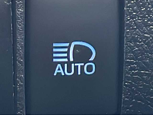 トヨタ アルファード S タイプゴールド 道北・旭川 2021(令3)年 3.4万km ラグジュアリーホワイトパールクリスタルシャインガラスフレーク /4WD//禁煙車//純正ディスプレイオーディオナビ機能付き//CD/DVD/BT/USB/フルセグ//純正フリップダウンモニター//両側パワースライドドア//パワーバックドア//ハーフレザーシート//バックカメラ//トヨタセーフティセンス//PCS/ACC/LTA/PKSB/RSA//クリアランスソナー//アイドリングストップ//オートハイビーム//オートライト//3眼LEDヘッドライト//フォグライト//オートリトラミラー//ビルトインETC2.0//前後ドライブレコーダー//純正フロアマット//ドアバイザー//プッシュスタート//保証書//取説