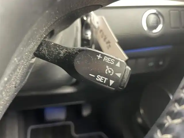 トヨタ ハリアー プレミアム スタイルアッシュ 埼玉県 2017(平29)年 5.4万km スパークリングブラックパールクリスタルシャイン アルパイン9インチナビ/レーダークルーズコントロール/トヨタセーフティーセンス/パワーシート/シートメモリー/シートヒーター/アルカンターラ調ルームミラー/パワーバックドア/オートライト/オートハイビーム/自動防眩ルームミラー/ドラレコ前後/ビルトインETC