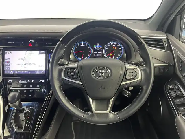 トヨタ ハリアー プレミアム スタイルアッシュ 埼玉県 2017(平29)年 5.4万km スパークリングブラックパールクリスタルシャイン アルパイン9インチナビ/レーダークルーズコントロール/トヨタセーフティーセンス/パワーシート/シートメモリー/シートヒーター/アルカンターラ調ルームミラー/パワーバックドア/オートライト/オートハイビーム/自動防眩ルームミラー/ドラレコ前後/ビルトインETC