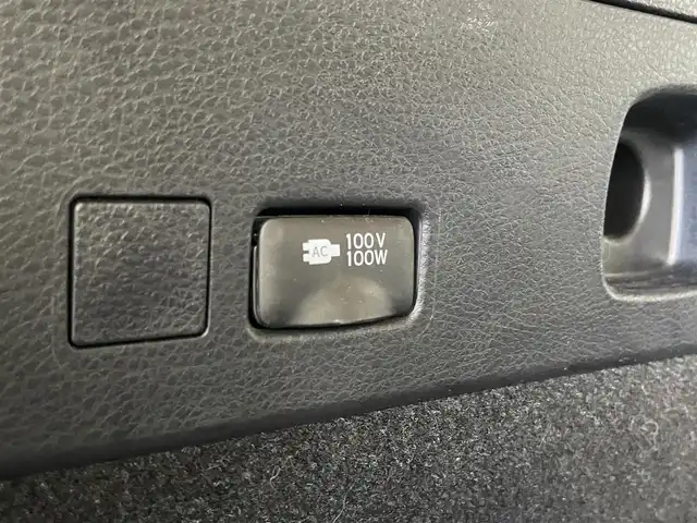 トヨタ ハリアー プレミアム スタイルアッシュ 埼玉県 2017(平29)年 5.4万km スパークリングブラックパールクリスタルシャイン アルパイン9インチナビ/レーダークルーズコントロール/トヨタセーフティーセンス/パワーシート/シートメモリー/シートヒーター/アルカンターラ調ルームミラー/パワーバックドア/オートライト/オートハイビーム/自動防眩ルームミラー/ドラレコ前後/ビルトインETC