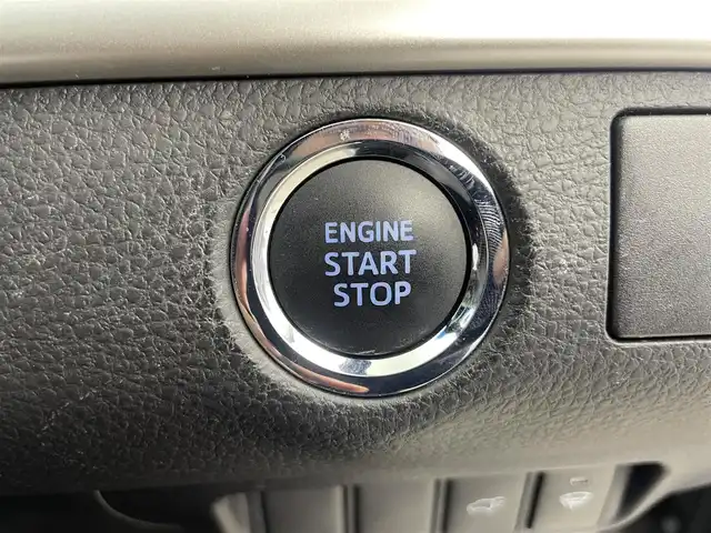 トヨタ ハリアー プレミアム スタイルアッシュ 埼玉県 2017(平29)年 5.4万km スパークリングブラックパールクリスタルシャイン アルパイン9インチナビ/レーダークルーズコントロール/トヨタセーフティーセンス/パワーシート/シートメモリー/シートヒーター/アルカンターラ調ルームミラー/パワーバックドア/オートライト/オートハイビーム/自動防眩ルームミラー/ドラレコ前後/ビルトインETC