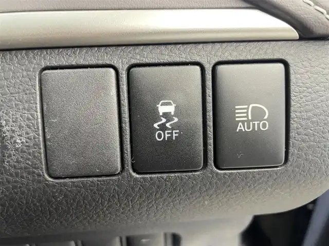 トヨタ ハリアー プレミアム スタイルアッシュ 埼玉県 2017(平29)年 5.4万km スパークリングブラックパールクリスタルシャイン アルパイン9インチナビ/レーダークルーズコントロール/トヨタセーフティーセンス/パワーシート/シートメモリー/シートヒーター/アルカンターラ調ルームミラー/パワーバックドア/オートライト/オートハイビーム/自動防眩ルームミラー/ドラレコ前後/ビルトインETC