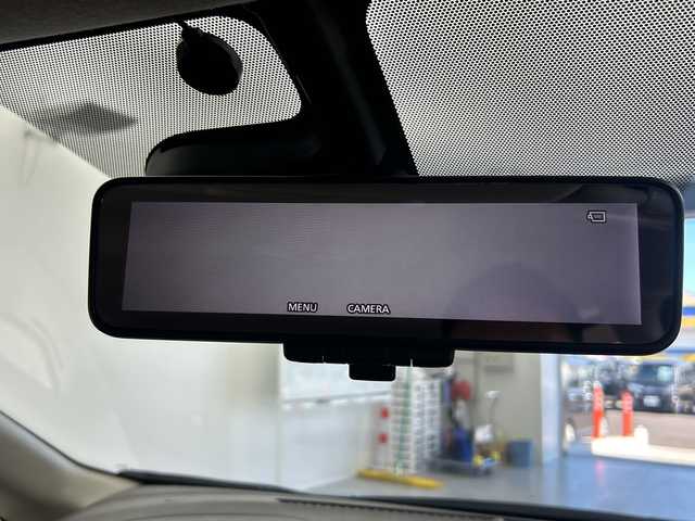 日産 ノート e－パワー メダリスト 福島県 2017(平29)年 2.8万km シャイニングブルー /禁煙車//全周囲モニター//純正ナビ//クリアランスソナー//ＬＥＤライト//ＥＴＣ//インテリジェントルームーミラー//オートライト//フォグライト//ＢＴ//スマートキー//エマージェンシーブレーキ//純正１５インチＡＷ付タイヤ//取扱説明書//保証書//スペアキー有り