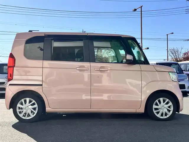 ホンダ Ｎ ＢＯＸ G EX ホンダセンシング 静岡県 2018(平30)年 4.9万km プレミアムピンクP エンジンスタートボタン/パワーステアリング/パワーウィンドウ/アイドリングストップ/オートエアコン/レーダークルーズコントロール/スマートキー/USB入力端子/純正ETC/バックカメラ/純正ナビ（CD/DVD/BT/フルセグ）/ドライブレコーダー前後/ウォークスルー/純正フロアマット/布シート/両側パワースライドドア/ABS/横滑り防止装置/コーナーセンサー/レーンキープアシスト/オートライト/オートマチックハイビーム/LEDヘッドライト/W+サイドエアバッグ/衝突軽減システム/カーテンエアバッグ/合皮シートカバー/大型ルーフコンソール