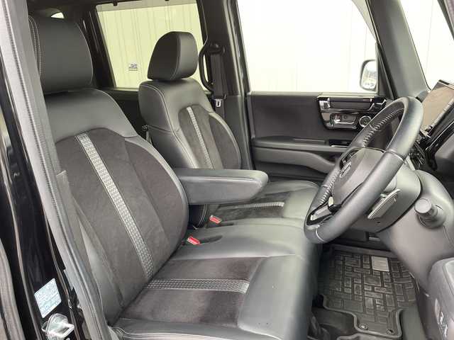 ホンダ Ｎ ＢＯＸ カスタム L ターボ 長野県 2022(令4)年 3.4万km クリスタルブラックパール 禁煙車/4WD/ターボ過給機/純正8型インターナビ/【VXU-227NBi】/ホンダセンシング/・衝突被害軽減システム/・路外逸脱抑制/・標識認識/・アダプティブクルーズコントロール/・オートマチックハイビーム/(Bluetooth/フルセグTV/CD/DVD/USB/SD/FM/AM)/バックカメラ/前後ドライブレコーダー【DRH-224SD】/両側電動スライドドア/パドルシフト/後方コーナーセンサー/前席シートヒーター/純正アルミホイール/純正フロアマット/ハーフレザーシート/LEDヘッドライト/オートライト/オートエアコン/アイドリングストップ(ECON)/ドアバイザー/サイドエアバッグ/カーテンエアバッグ/スマートキー/スペアキー1本/プッシュスタート/パワーステアリング/パワーウインドウ/盗難防止機能/ABS/横滑り防止装置/新車時保証書/取扱説明書