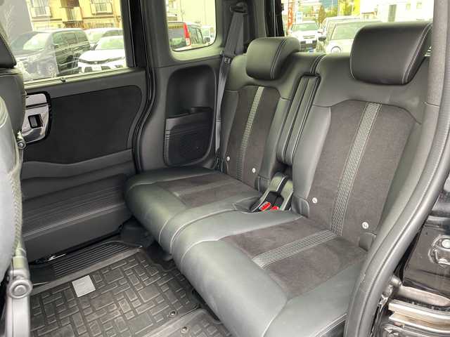 ホンダ Ｎ ＢＯＸ カスタム L ターボ 長野県 2022(令4)年 3.4万km クリスタルブラックパール 禁煙車/4WD/ターボ過給機/純正8型インターナビ/【VXU-227NBi】/ホンダセンシング/・衝突被害軽減システム/・路外逸脱抑制/・標識認識/・アダプティブクルーズコントロール/・オートマチックハイビーム/(Bluetooth/フルセグTV/CD/DVD/USB/SD/FM/AM)/バックカメラ/前後ドライブレコーダー【DRH-224SD】/両側電動スライドドア/パドルシフト/後方コーナーセンサー/前席シートヒーター/純正アルミホイール/純正フロアマット/ハーフレザーシート/LEDヘッドライト/オートライト/オートエアコン/アイドリングストップ(ECON)/ドアバイザー/サイドエアバッグ/カーテンエアバッグ/スマートキー/スペアキー1本/プッシュスタート/パワーステアリング/パワーウインドウ/盗難防止機能/ABS/横滑り防止装置/新車時保証書/取扱説明書