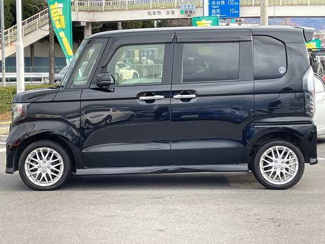 ホンダ Ｎ ＢＯＸ カスタム L ターボ 長野県 2022(令4)年 3.4万km クリスタルブラックパール 禁煙車/4WD/ターボ過給機/純正8型インターナビ/【VXU-227NBi】/ホンダセンシング/・衝突被害軽減システム/・路外逸脱抑制/・標識認識/・アダプティブクルーズコントロール/・オートマチックハイビーム/(Bluetooth/フルセグTV/CD/DVD/USB/SD/FM/AM)/バックカメラ/前後ドライブレコーダー【DRH-224SD】/両側電動スライドドア/パドルシフト/後方コーナーセンサー/前席シートヒーター/純正アルミホイール/純正フロアマット/ハーフレザーシート/LEDヘッドライト/オートライト/オートエアコン/アイドリングストップ(ECON)/ドアバイザー/サイドエアバッグ/カーテンエアバッグ/スマートキー/スペアキー1本/プッシュスタート/パワーステアリング/パワーウインドウ/盗難防止機能/ABS/横滑り防止装置/新車時保証書/取扱説明書