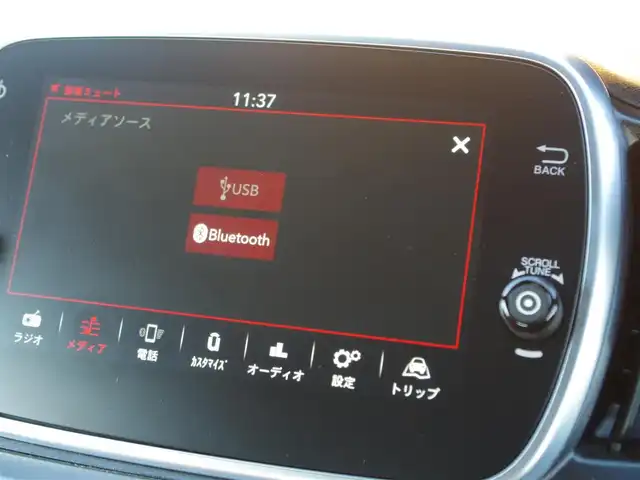 アバルト ５９５ ツーリズモ 埼玉県 2019(令1)年 1.3万km ホワイト 純正ディスプレイオーディオ/・Bluetoothオーディオ/FM/AM/赤合皮シート/純正17インチAW/HIDヘッドライト/パドルシフト/コーナーセンサー（後ろのみ）/純正フロアマット/ETC