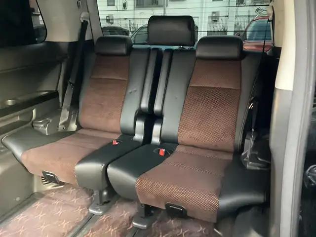 トヨタ アルファード 240S タイプゴールドⅡ 神奈川県 2014(平26)年 10.8万km ブラック 純正9インチSDナビ/ ・フルセグTV/DVD再生/ ・Bluetooth/SD録音/純正11インチフリップダウンモニター/ ・後席用リモコンあり/社外20インチAW/ ・WORKランベックLD1/両側パワースライドドア/パワーバックドア/クリアランスソナー/ハーフレザーシート/クルーズコントロール/キセノン/フォグ/オートライト/バックカメラ/ビルトインETC/ウッドコンビステアリング/ステアリングリモコン/リアオートエアコン/アクセサリーコンセント/ ・AC100V/100W/スマートキーx2/保証書/取扱説明書/点検記録/   27/9・28/11・30/11・R2/11・R3/10