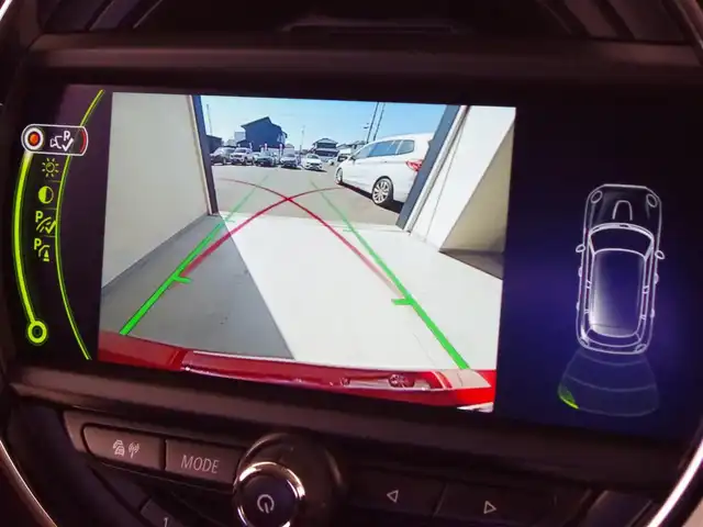 ＭＩＮＩ ＢＭＷ ミニ クーパー 岐阜県 2017(平29)年 7.8万km 赤Ⅱ 純正ナビ/バックカメラ/LEDヘッドライト/オートワイパー/ディスプレイリング/スマートキー